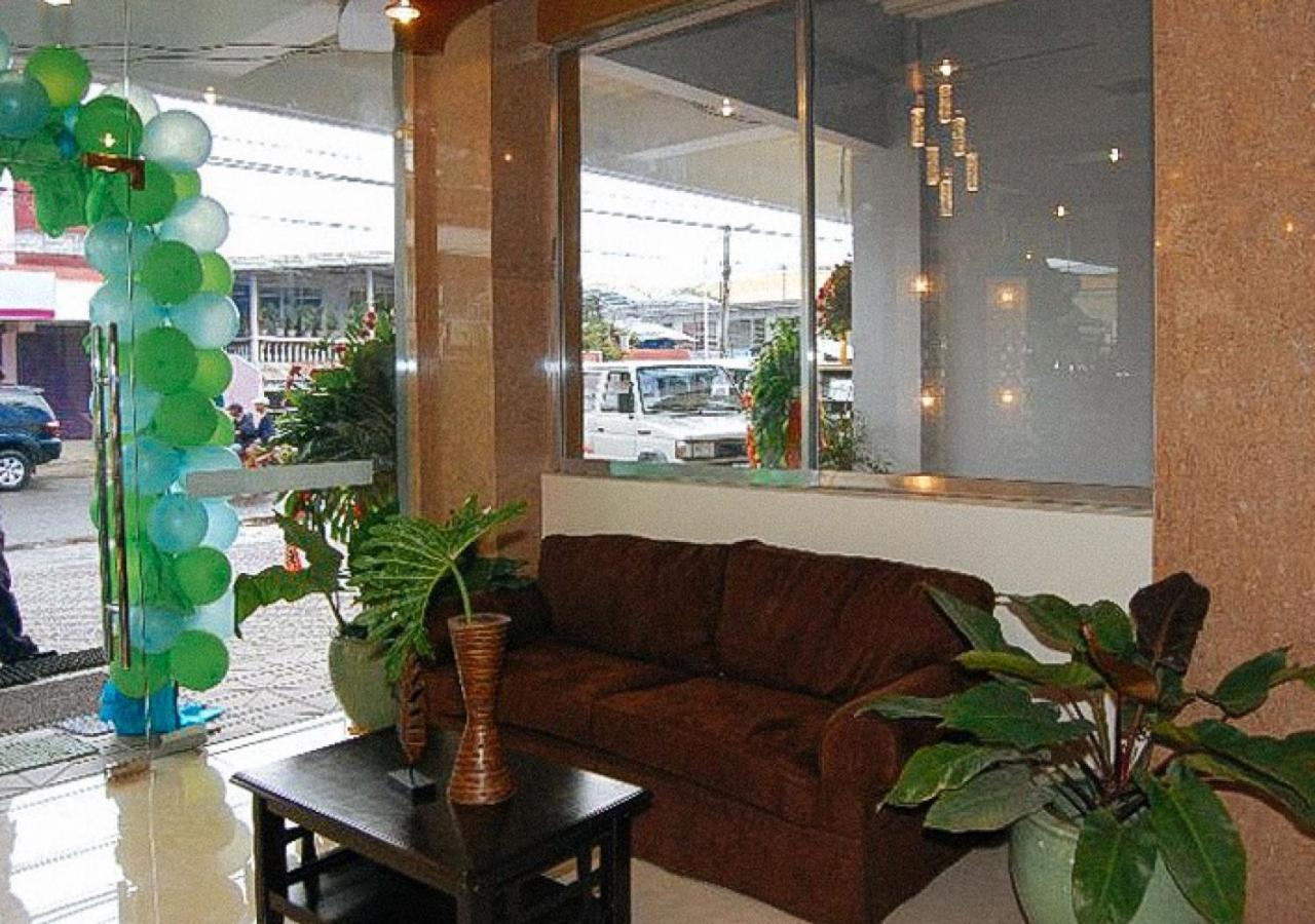 Sky Garden Hotel By Reddoorz Roxas City Exterior photo